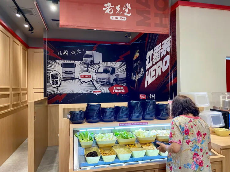 老先覺內用+58元可選蔬食自助吧吃到飽。莊偉祺攝