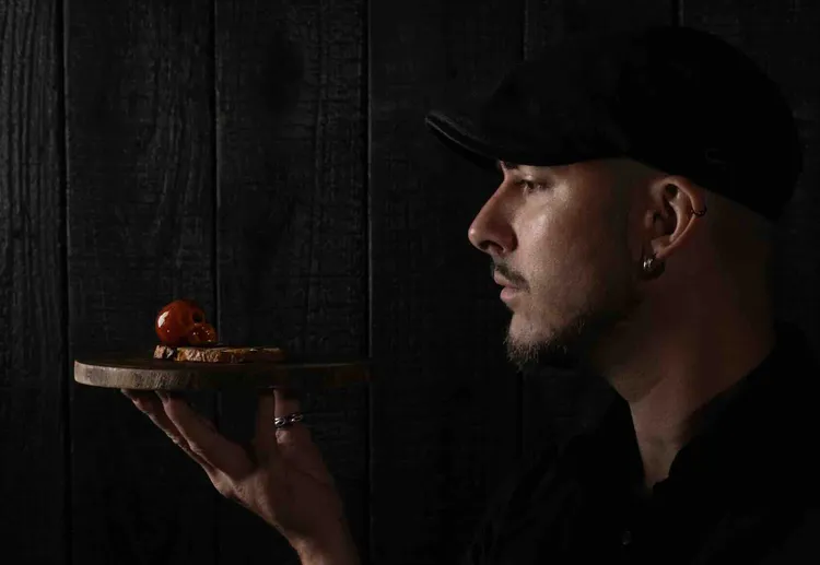 Dani Palm料理的核心哲學：「母親總是告誡我不要玩食物，但我從不遵守，因為我是一個叛逆的人」。業者提供