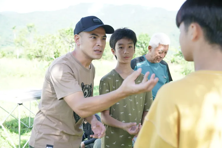 蘇達擔任表演指導。大愛提供