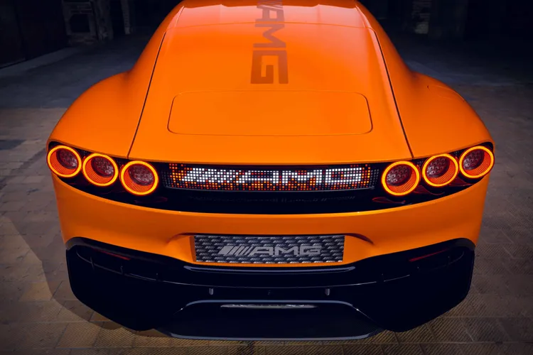 CONCEPT AMG GT XX 對極致造型與空力科技有著極致追求。原廠照片