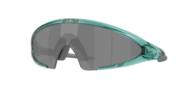 Oakley Ellipse，1萬3450元。品牌提供