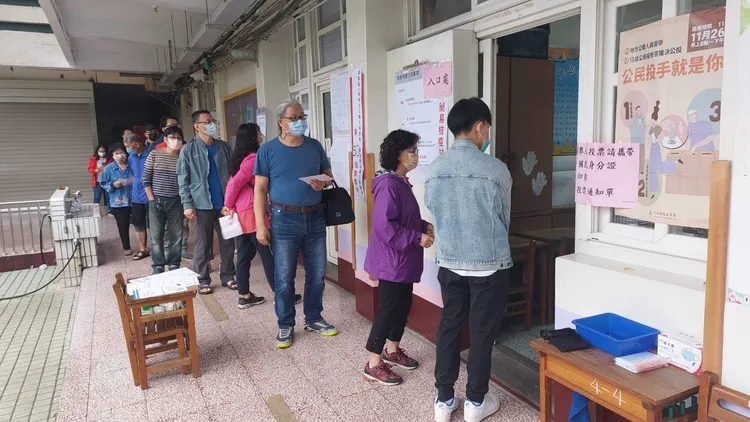 7月26日大罷免投票，雲林縣長張麗善呼籲民眾站出來，投下「不同意罷免」一票。示意圖／資料照