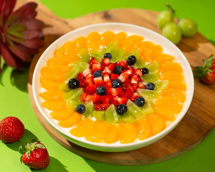 「水果米布丁」源自印度豐富歷史，這道經典甜點以純粹香甜，是跨越世代的共通記憶。台北遠東香格里拉提供