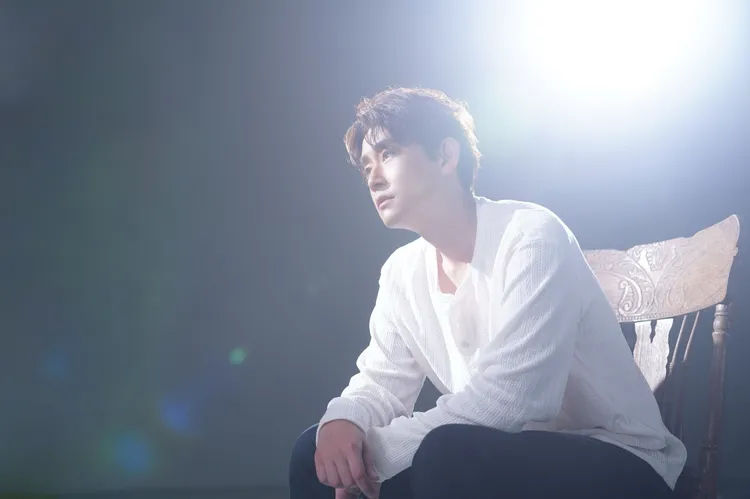 陳乃榮在同框畫面中與「另一個自己」對戲。Heartbeats Production提供