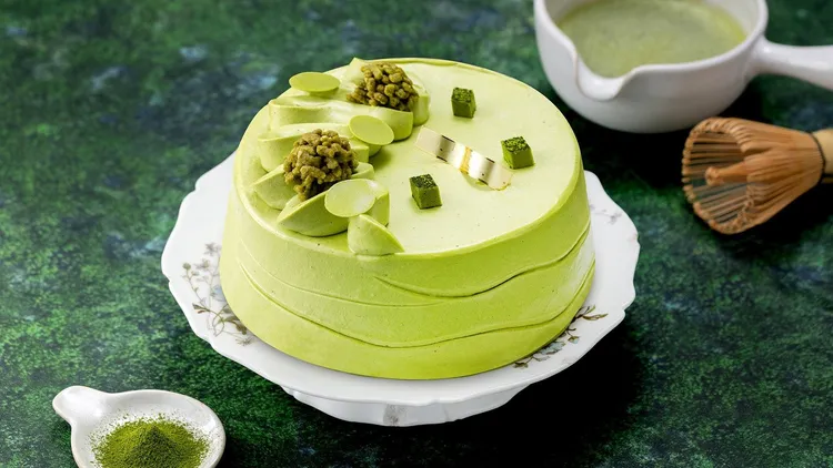 抹茶香加上檸檬奶餡的「香檸青抹戚風蛋糕」6吋售價980元。業者提供