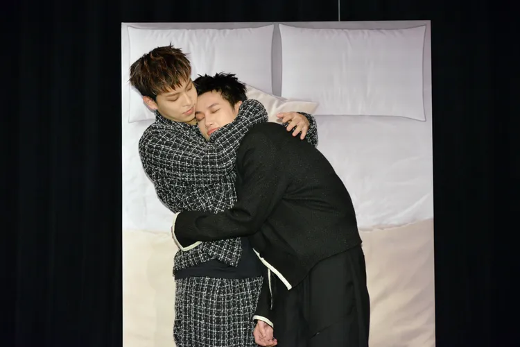 李定和洪暐飾演情侶。三立提供