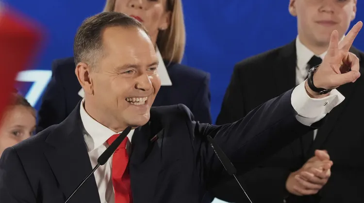 納夫羅茨基當選波蘭總統。美聯社