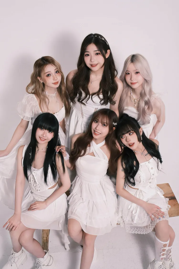 女團紫月光一日跑5場校唱，靠粉絲打氣充電。本質娛樂提供