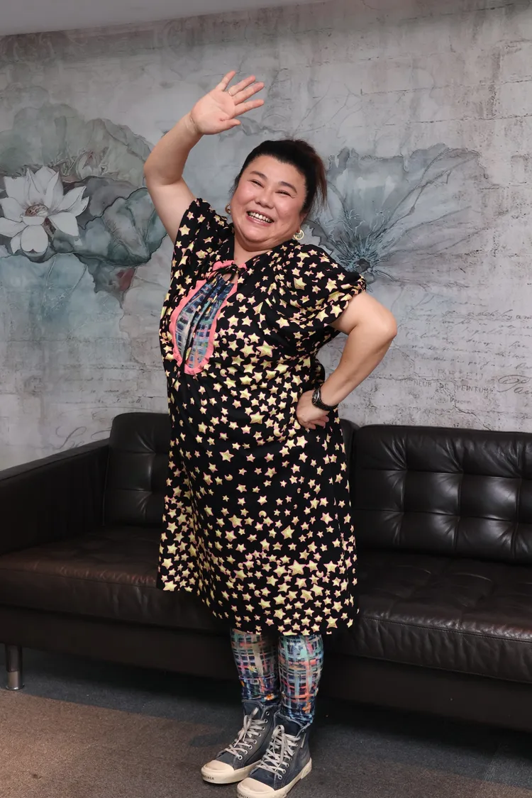 林美秀祝福前問娘劉品言閃婚。莊宗達攝