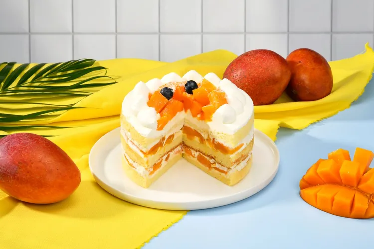 亞尼克裸感芒果蛋糕(6吋)，售價1180元。業者提供
