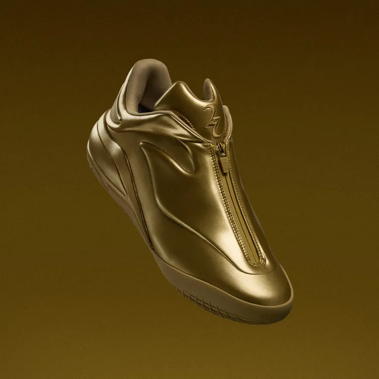 「TROPHY GOLD SHAI 001」金色限定款僅屬於「SGA」。品牌提供