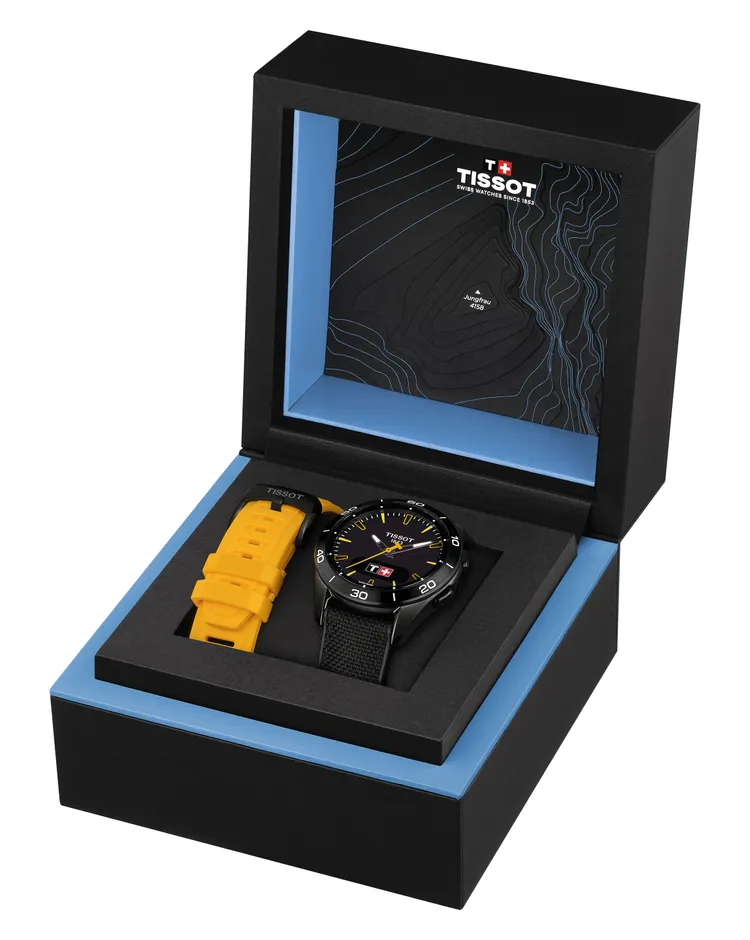 TISSOT少女峰聯名特別款腕錶皆隨附特殊珍藏錶盒。品牌提供