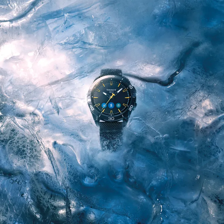 此次聯名也推出T-Touch Connect Sport運動版觸控腕錶。品牌提供