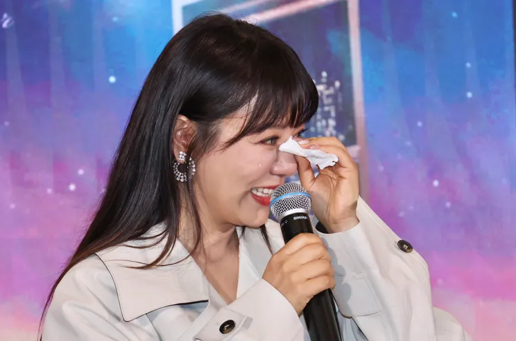 丁噹回顧出道歷程感動到落淚。莊宗達攝