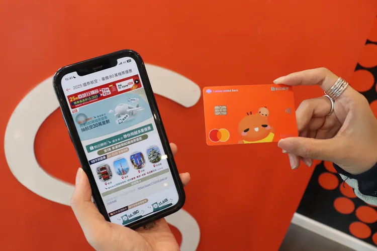 這次「618全民年中慶」將與國泰航空送出總價值超過80萬元的專屬優惠券。蝦皮購物提供