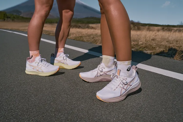 GEL-KAYANO 32以3大全新設計帶來有感升級。品牌提供