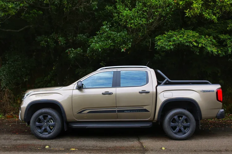 Amarok車長達5,362mm，軸距則為3,270mm，確保貨斗空間與車室乘載都有全面性的表現。林浩昇攝