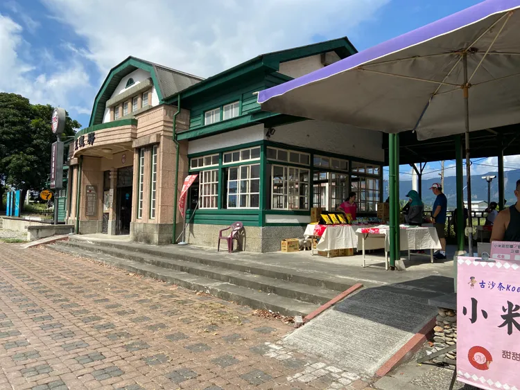 沿途可造訪東西風格混搭建造的關山舊站房。台鐵提供