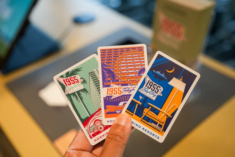 房卡共有三款設計，有白天、夜晚不同版本。田欣雲攝影