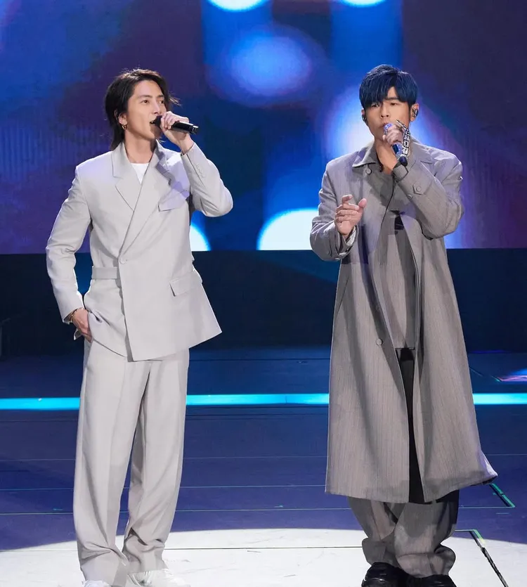 周杰倫（右）把山下智久當好兄弟。翻攝周杰倫IG