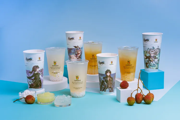 COMEBUY 荔枝系飲品，聯名「崩壞：星穹鐵道」。業者提供