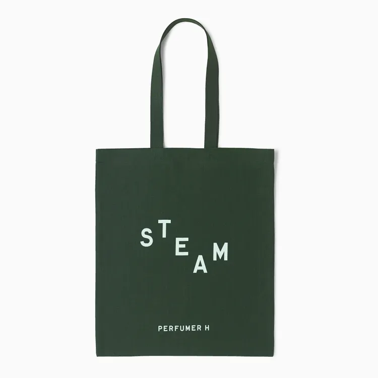 Perfumer H氤氳托特包，2100元。品牌提供