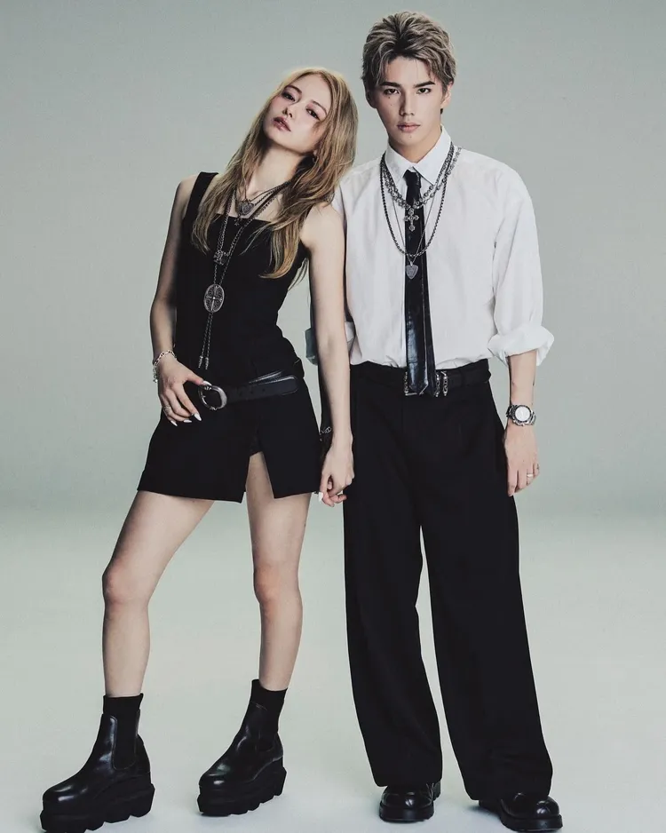 Hiro（右）去年宣布與模特兒出身的山本舞香結婚。翻攝hiro_mfs_official IG