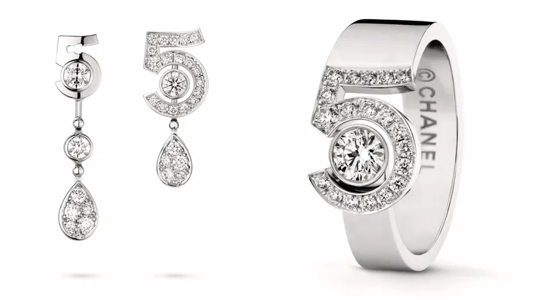 N˚5 Earring（左圖）、N˚5 Ring（右圖）。品牌提供