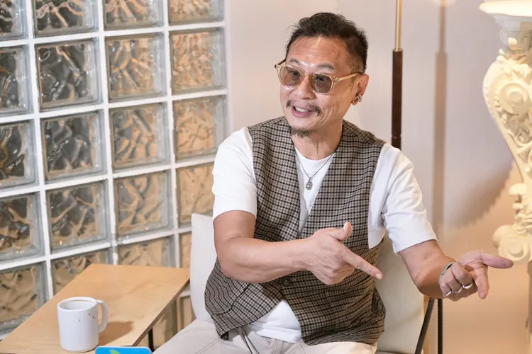 張世很謝謝太太幫他打理一切。彭欣偉攝