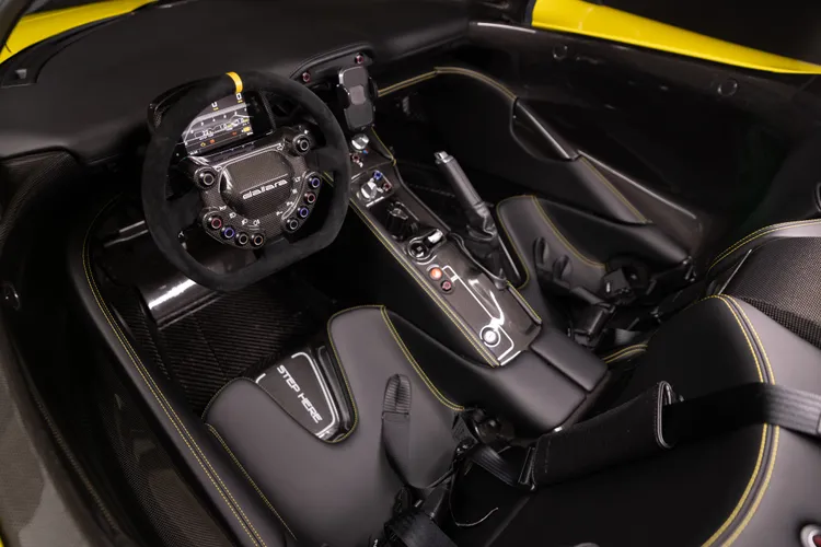 Stradale 延續 Dallara 工程美學的極致可塑性，透過模組化設計，展現四種車型轉化的獨特魅力。業者提供