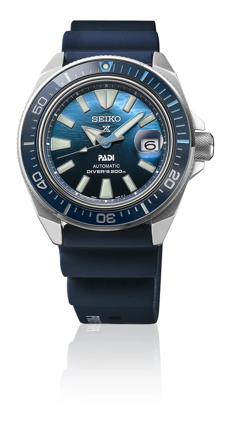Seiko Prospex「Save the Ocean」PADI聯名潛水錶SRPJ93K1，2萬500元。品牌提供