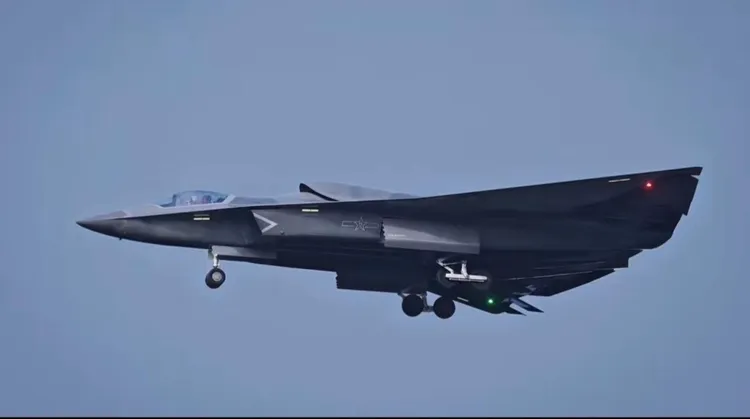 中國第六代戰機殲36。翻攝微博/解放軍網