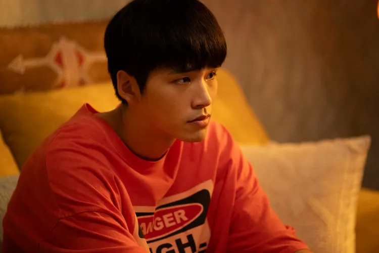 王品澔為完成角色作業，第一次正式上表演課。公視台語台、華視提供