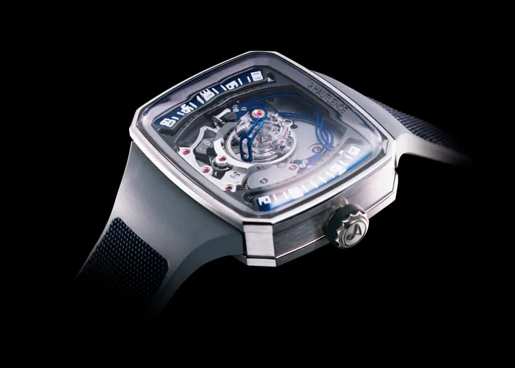 豪朗時HELIX Series 1型號CD51-T100，37.0×45.10×11.8mm (不含藍寶石水晶厚度為 10.5 mm)，緞面及拋光5級鈦金屬錶圈，鏤空鍍銠黃銅錶盤，灰色橡膠錶帶搭配海軍藍織帶錶帶， D51自動上鍊機械機芯，動力儲存 65小時，防水深度100 米，限量 28 只，308萬元。品牌提供