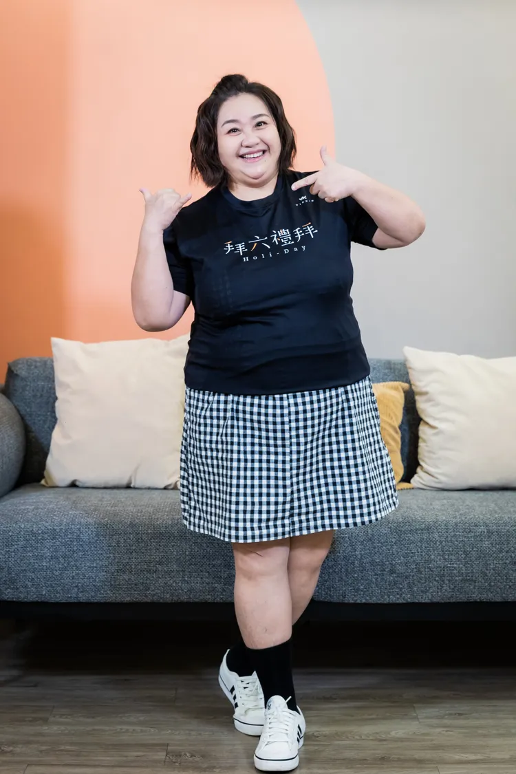 鍾欣凌被問生要不要生第三胎嚇歪。華視、公視台語台提供