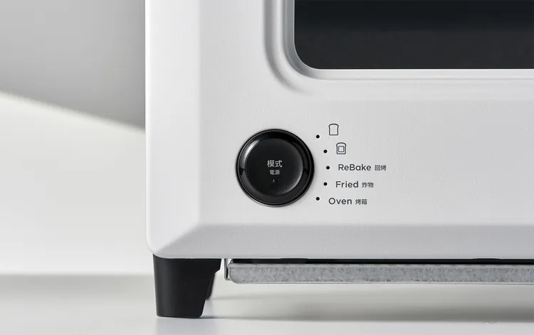 回烤模式可讓冷卻麵包恢復柔軟蓬鬆。BALMUDA 提供