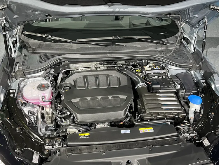 根據經濟部能源局實測，搭載1.5 TSI e-TEC的入門車型平均油耗分別為每公升18.6公里（Superb）與18.2公里（Superb Combi）。周奕豪攝