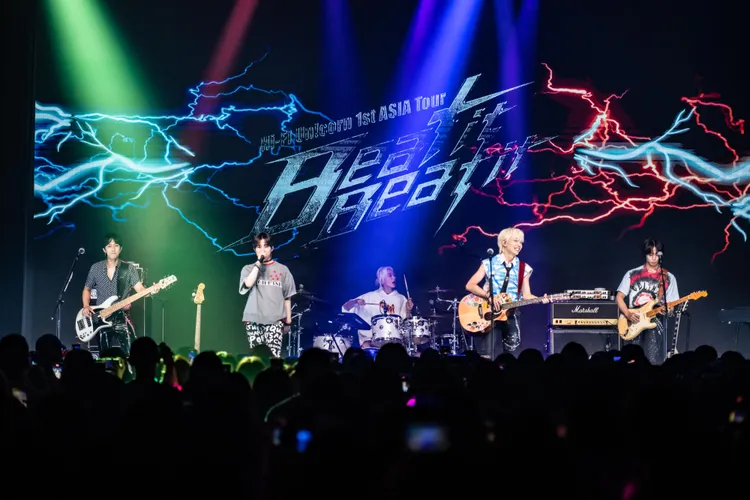 Hi-Fi Un!corn由貝斯手孫基允（左起）、日籍主唱福嶌崇人、鼓手許民、主唱嚴太民、隊長兼吉他手金賢栗組成。SHOW Office提供