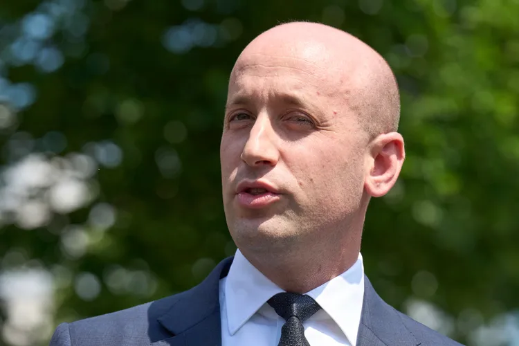 白宮副幕僚長米勒痛斥「這是叛亂」。美聯社