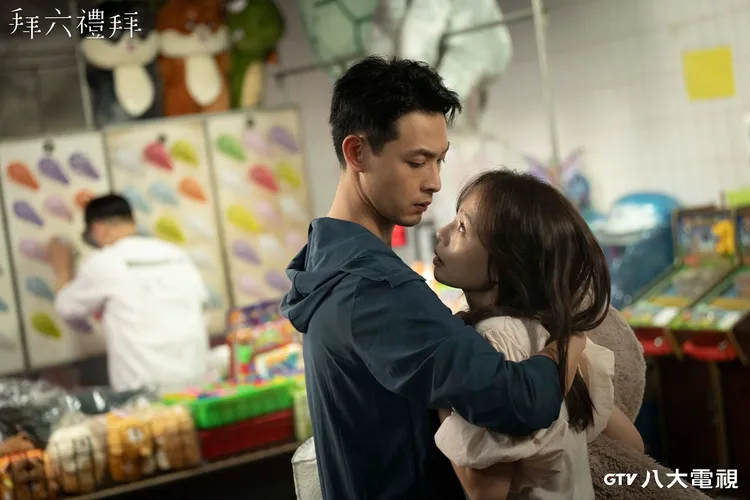 連晨翔保護孫淑媚英雄救美慘變調。八大電視提供