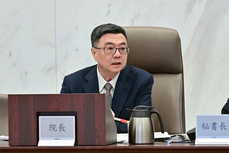 行政院長卓榮泰近期「輪迴說」引發藍營縣市長抗議。資料照、行政院提供