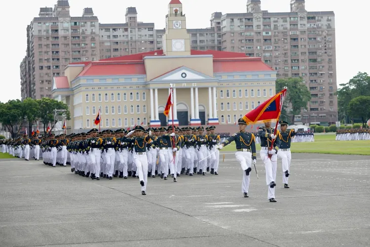 陸軍官校100周年校慶。資料照片