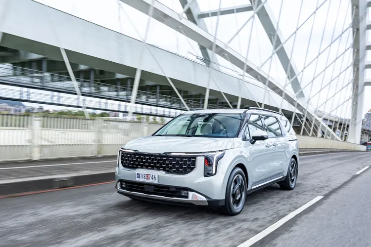 Carnival不僅四度蟬聯2022-2025車訊風雲獎「最佳進口大型MPV」殊榮，自2025年1-5月更以突破千台的1,087台，寫下年成長率高達64%的亮眼佳績。業者提供