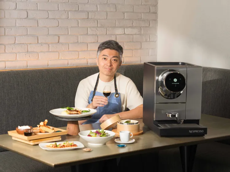 Nespresso攜手連續九年獲得亞洲50大餐廳MUME主廚林泉，打造星饗晨宴的聯名早晨餐點。業者提供