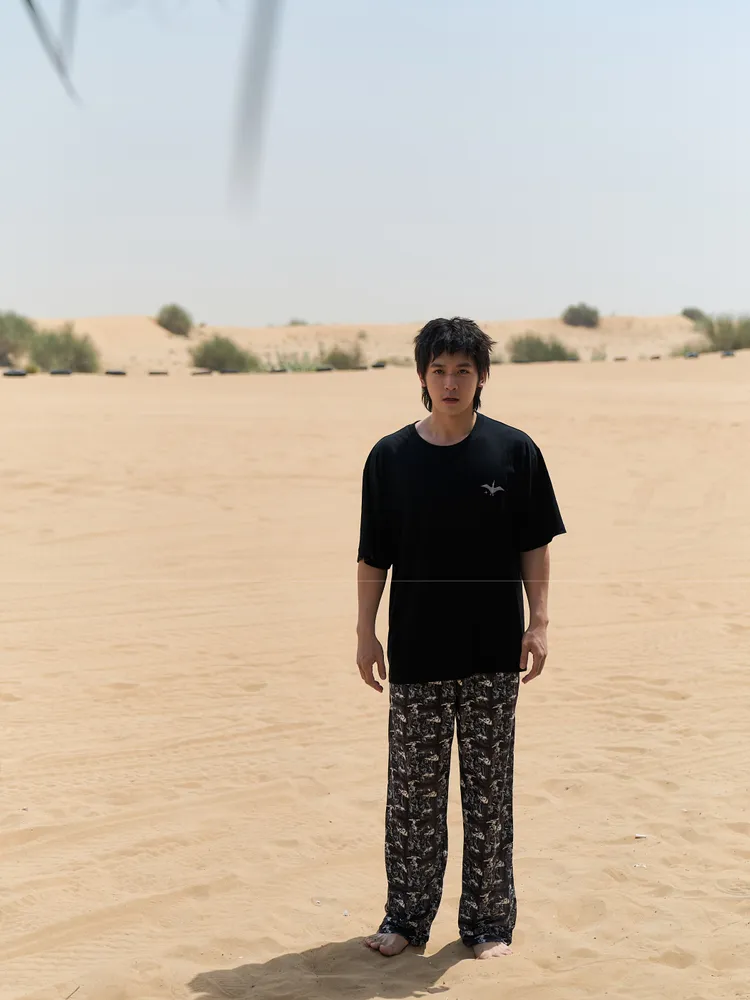 小樂赴杜拜為MV取景。APUJAN提供