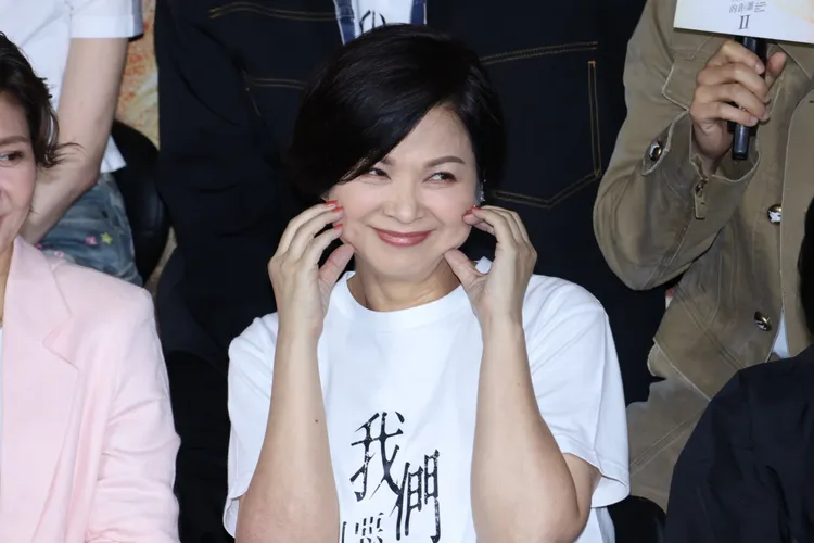 楊貴媚因應劇情使用減齡特效。莊宗達攝影