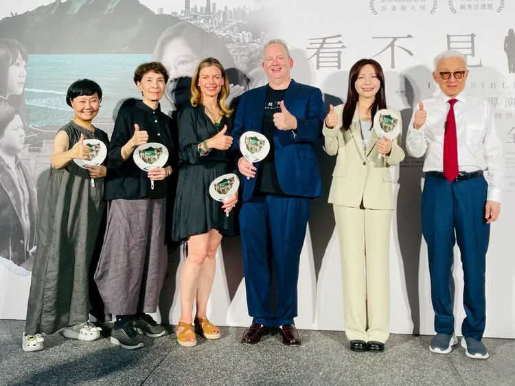 《看不見的國家》舉行首映會。海鵬影業提供