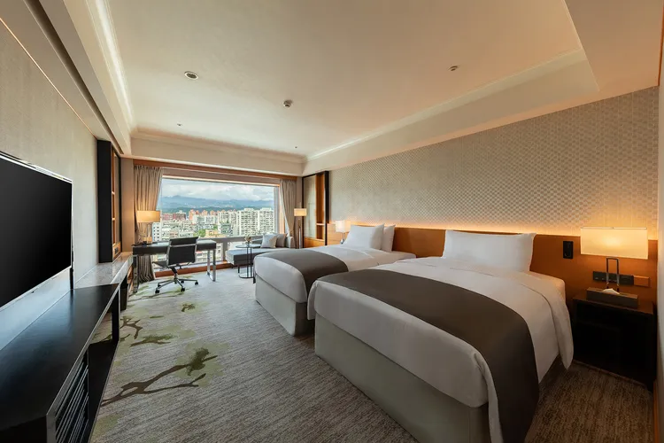 JR東日本大飯店台北迎來營運四週年的重要里程碑，即日起至9/30推出「繽紛・多彩 Colorful Stay with Thank You」紀念住房專案，並加碼贈送每房400元餐飲抵用券。JR東日本大飯店台北提供