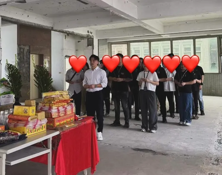 阿緯物流中心今天動土。翻攝阿緯臉書