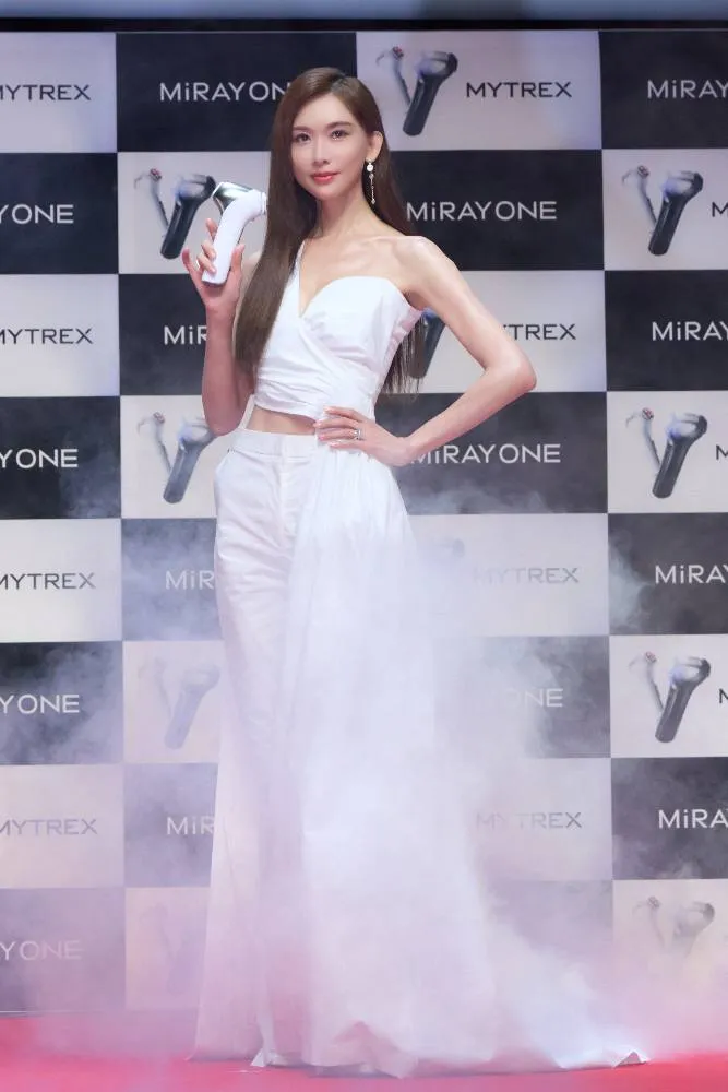 林志玲現身散發女神氣場。翻攝林志玲臉書